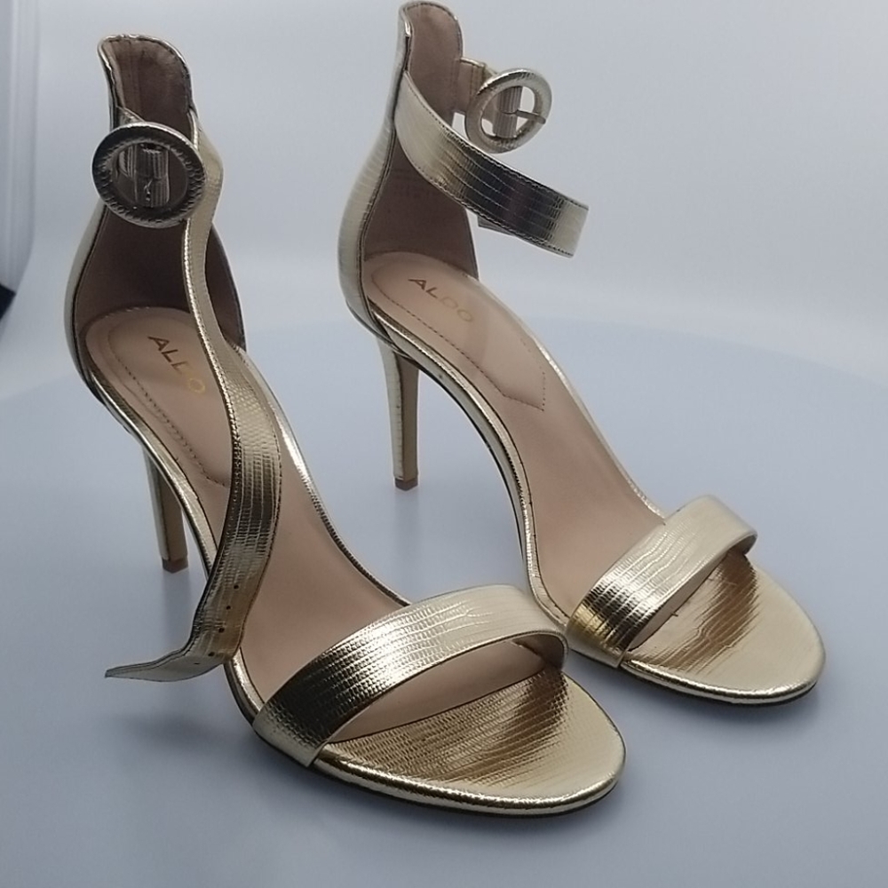 Aldo Gold Sandal Heels (7.5)